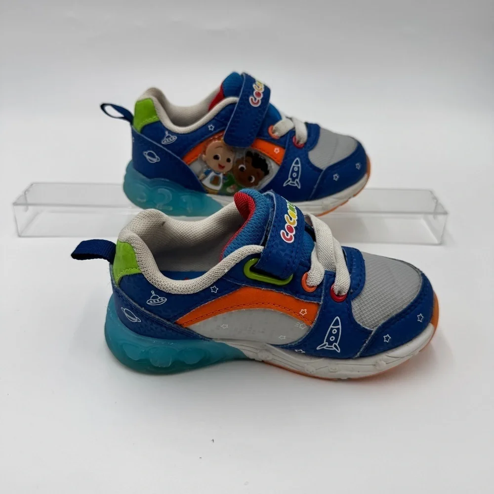 Cocomelon Blue and White Light Up Toddler Sneakers with Velcro Strap